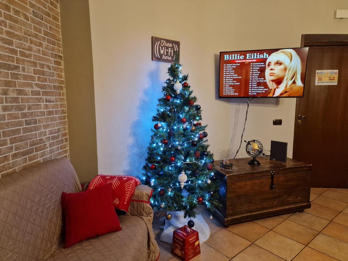 Beautiful Apartament On The Outskirts Of Rome Barbara Casa Vacanza Roma Portuense Extérieur photo